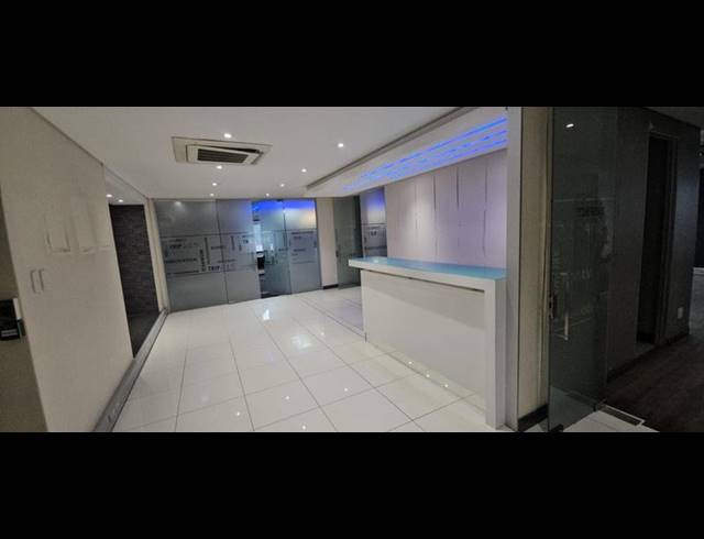 BUSINESS PROPERTY TO RENT IN RANDJESPARK